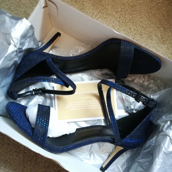 NEW Michael Kors Ava Mid Heel Sandals, Blue Glitter, 7.5 - Picture 2 of 12